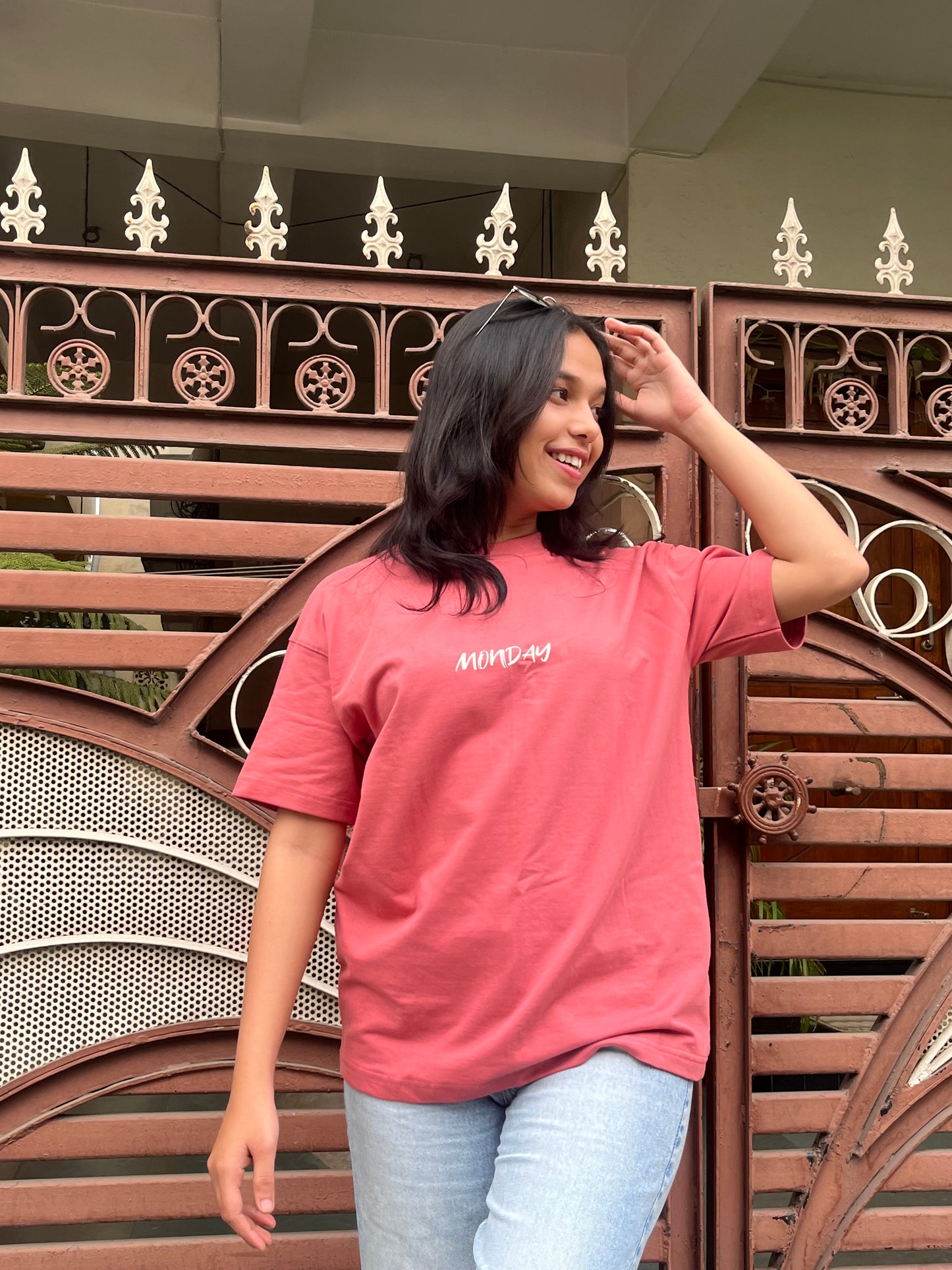 SHUT UP! OVERSIZED UNISEX T-SHIRT